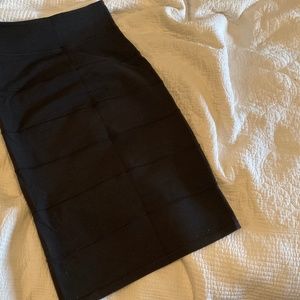 Lululemon pencil skirt